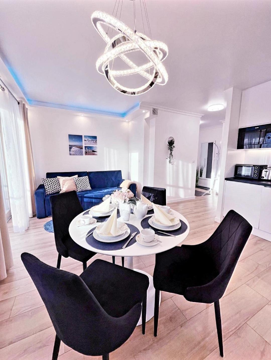 Apartamenty Bryza - Kwartal Rozy Wiatrow - Garaz Świnoujście Εξωτερικό φωτογραφία